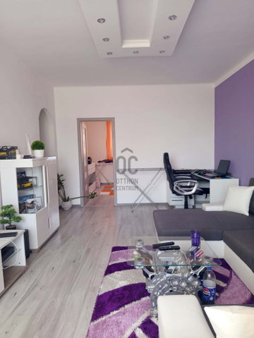 Eladó téglalakás, Almásfüzitőn 58 M Ft, 3 szobás