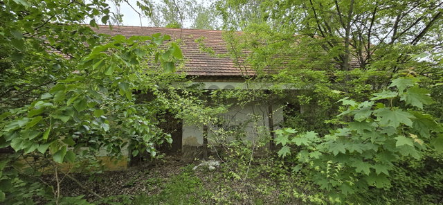 Eladó üzlethelyiség, Tengelicén 9.9 M Ft / költözzbe.hu