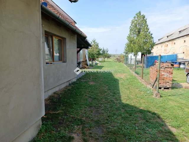 Eladó családi ház, Gárdonyban, Gárdonyi Géza utcában 59 M Ft