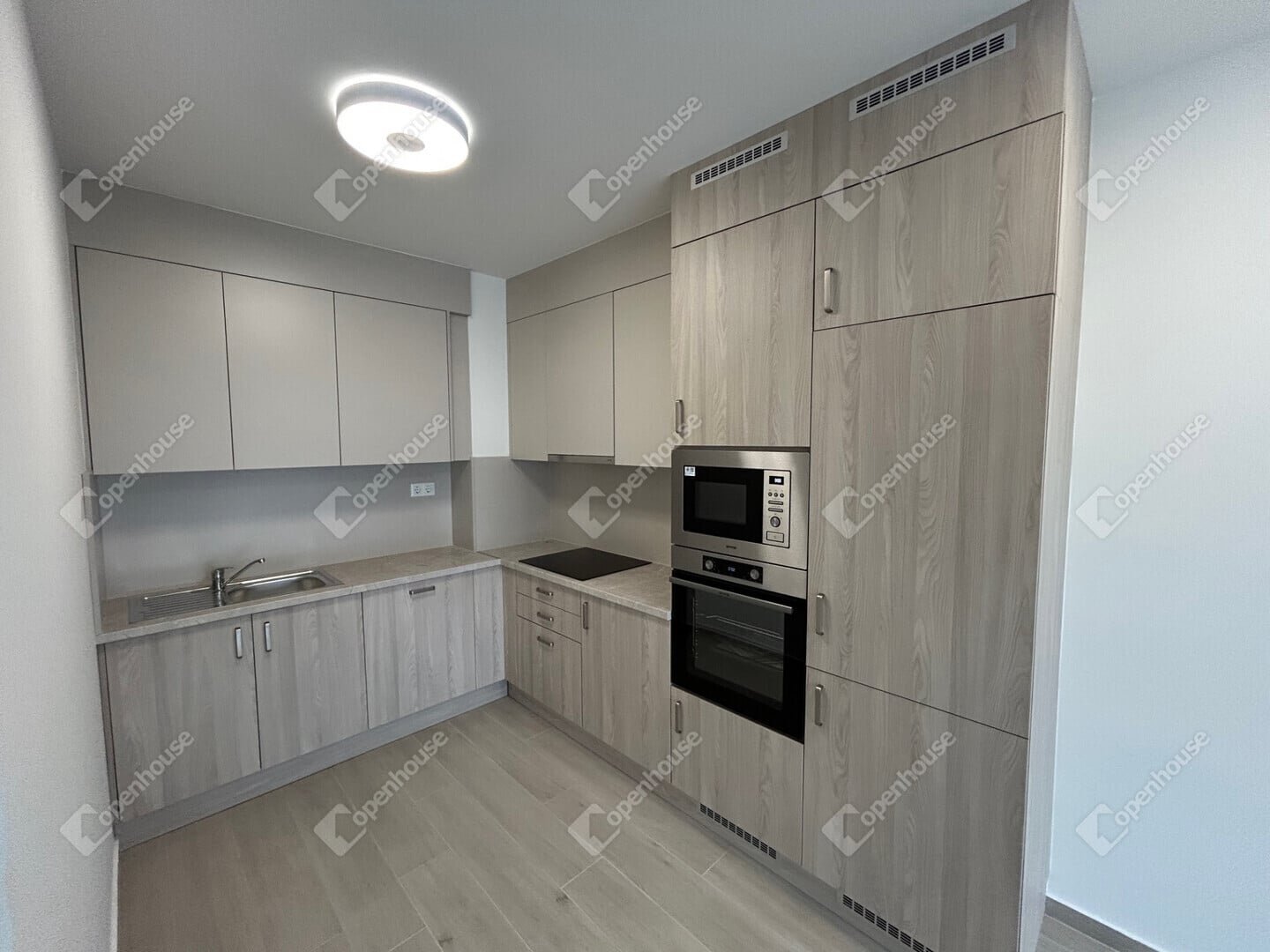 3 bed · 74m² · 279.300 ft