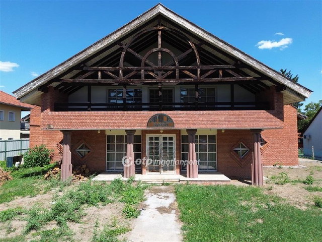 Eladó hotel, Harkányban 82.5 M Ft / költözzbe.hu