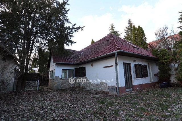 Eladó családi ház, Budapesten, II. kerületben 109.98 M Ft