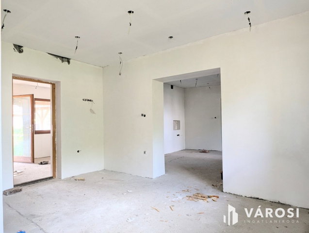 Eladó családi ház, Békéscsabán 32 M Ft, 3 szobás
