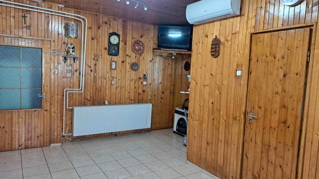Eladó családi ház, Győrött 86.7 M Ft, 2 szobás