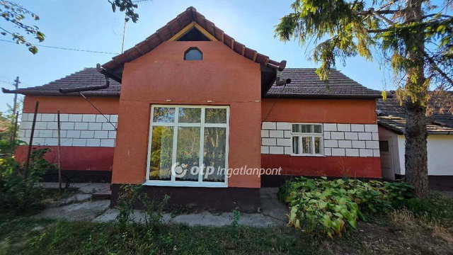 Eladó családi ház, Kabán 18 M Ft, 3 szobás