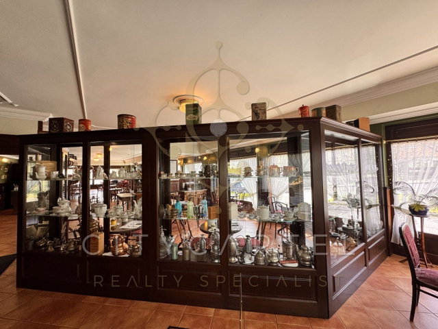 Eladó iroda, Budaörsön 799 M Ft, 14 szobás