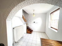 Eladó családi ház, Mosonszentmiklóson 68 M Ft, 7 szobás