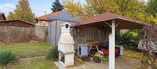 Eladó családi ház, Budapesten, XVI. kerületben 86.5 M Ft