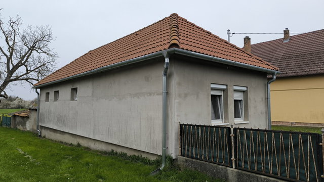 Eladó családi ház, Kéthelyen 37.9 M Ft, 1+3 szobás