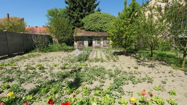 Eladó családi ház, Zalaegerszegen 70 M Ft, 3 szobás