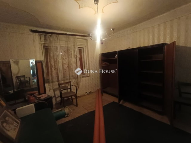 Eladó családi ház, Tápióságon 17 M Ft, 3 szobás