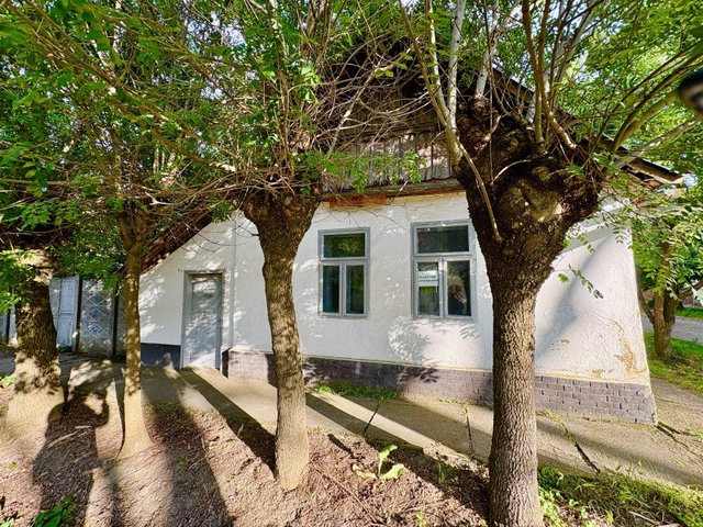 Eladó családi ház, Hódmezővásárhelyen 16.99 M Ft, 2 szobás