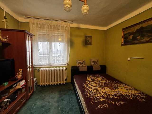 Eladó téglalakás, Miskolcon 26 M Ft, 2 szobás