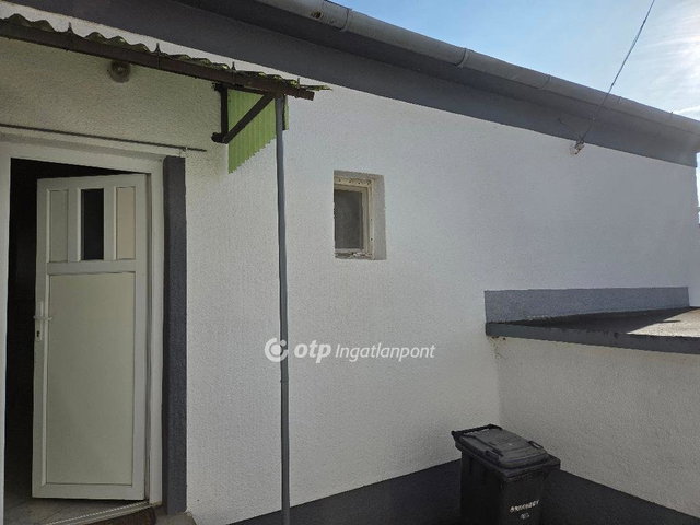 Eladó családi ház, Balatonedericsen 65.9 M Ft, 2 szobás