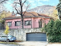 Kiadó családi ház, albérlet, XII. kerületben, Hegyalja úton