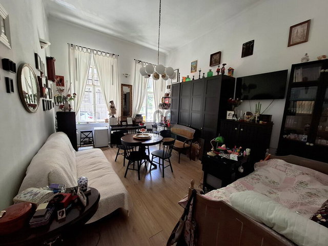 Eladó téglalakás, Budapesten, VI. kerületben 49.9 M Ft, 2 szobás