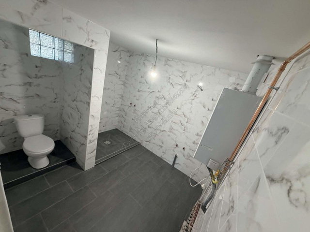 Eladó családi ház, Földeákon 32.9 M Ft, 1+2 szobás