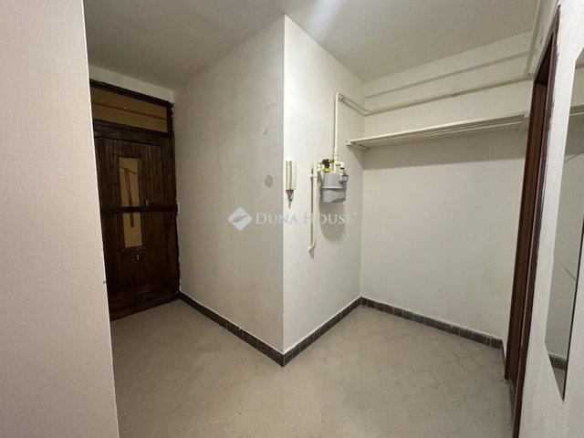 Eladó téglalakás, Budapesten, X. kerületben 39.99 M Ft, 1 szobás