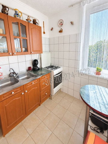 Eladó téglalakás, Egerben 37.9 M Ft, 2 szobás