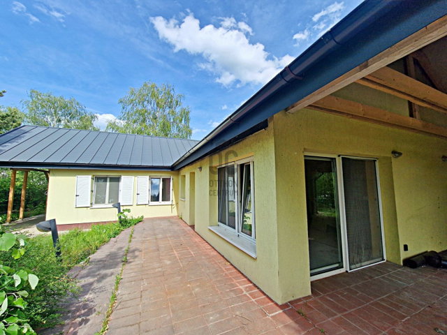 Eladó családi ház, Pusztazámoron 109 M Ft, 6 szobás