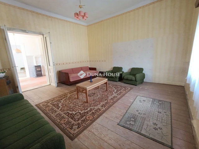 Eladó családi ház, Babarcon 17 M Ft, 3 szobás