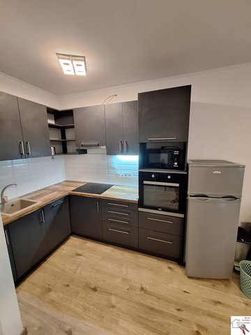 Kiadó téglalakás, albérlet, Pécsett 280 E Ft / hó, 3 szobás