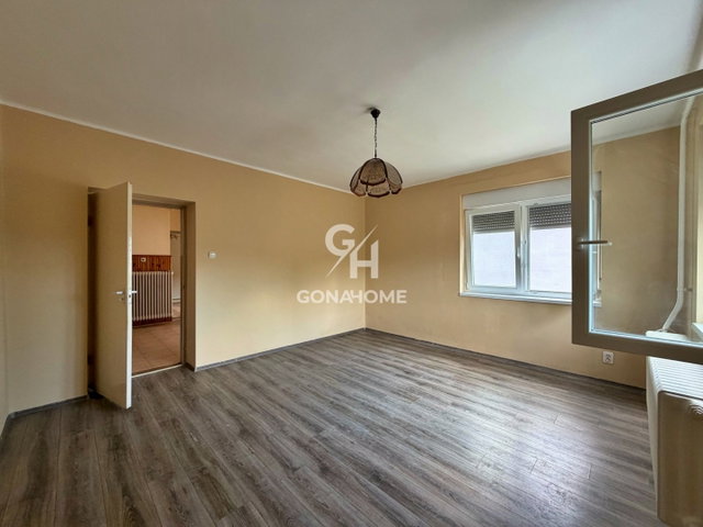 Eladó családi ház, Nemesvámoson 89.9 M Ft, 3 szobás