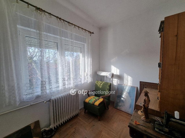 Eladó családi ház, Kiskunlacházán 58.5 M Ft, 4 szobás