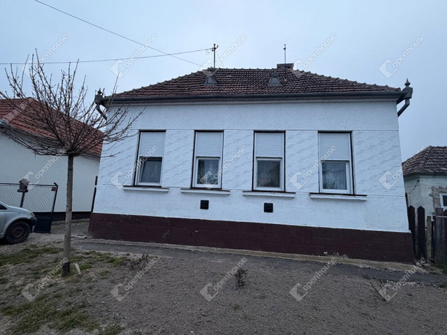 Eladó családi ház, Zalaapátin 47.8 M Ft, 3 szobás
