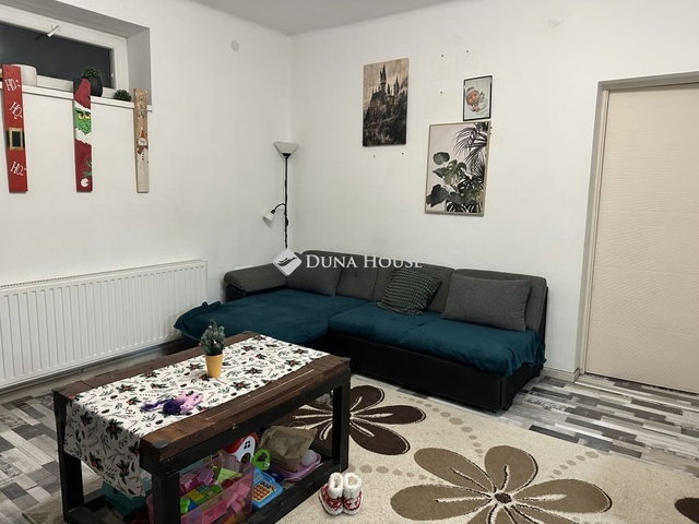 Eladó családi ház, Kisteleken 48 M Ft, 3 szobás