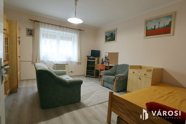 Eladó családi ház, Parádon 55 M Ft, 3 szobás