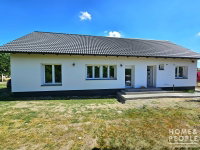 Eladó családi ház, Szegeden 120.99 M Ft, 5 szobás