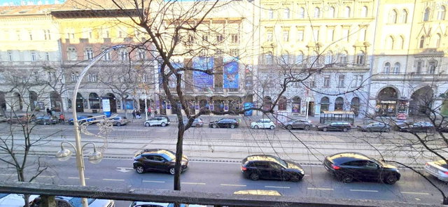 Eladó téglalakás, Budapesten, VII. kerületben, Erzsébet körúton