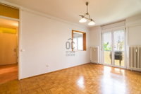 Eladó panellakás, Székesfehérvárott 56 M Ft, 4 szobás