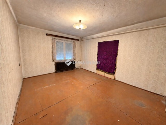 Eladó családi ház, Makón, Meskó utcában 24.9 M Ft, 3 szobás