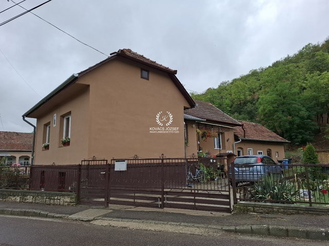 Eladó családi ház, Domaházán 9.5 M Ft, 3 szobás