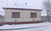 Eladó családi ház
