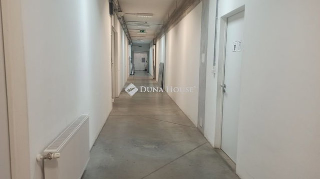 Eladó ipari ingatlan, Sóskúton 750 M Ft / költözzbe.hu