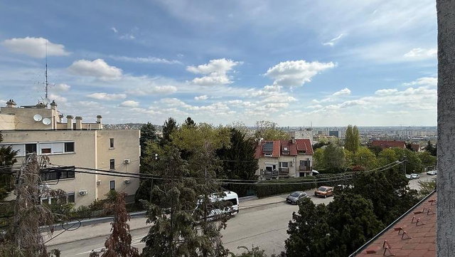 Eladó családi ház, Budapesten, XI. kerületben, Pannonhalmi úton