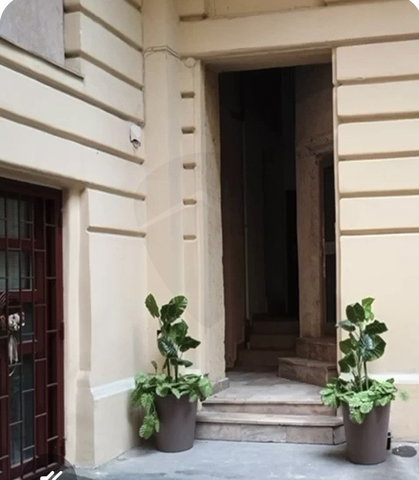 Eladó üzlethelyiség, Budapesten, VI. kerületben 70 M Ft