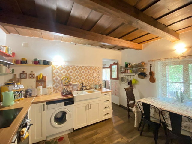 Eladó családi ház, Gyűrűsön 33.5 M Ft, 2 szobás