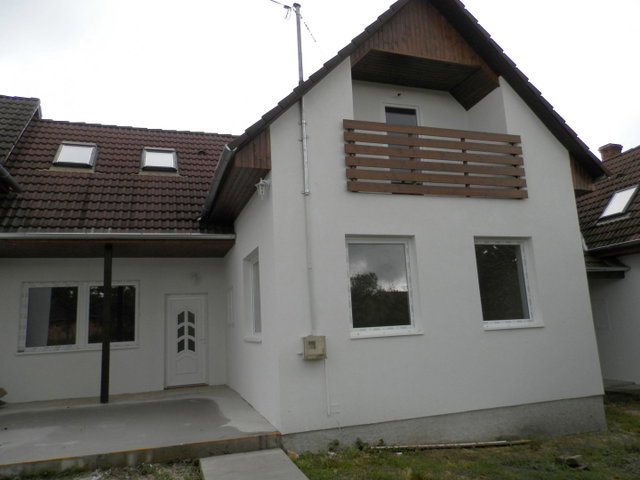 Eladó téglalakás, Balatonlelleén 85 M Ft, 4 szobás