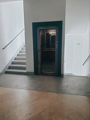 Eladó ipari ingatlan, Budapesten, VII. kerületben 44.999 M Ft