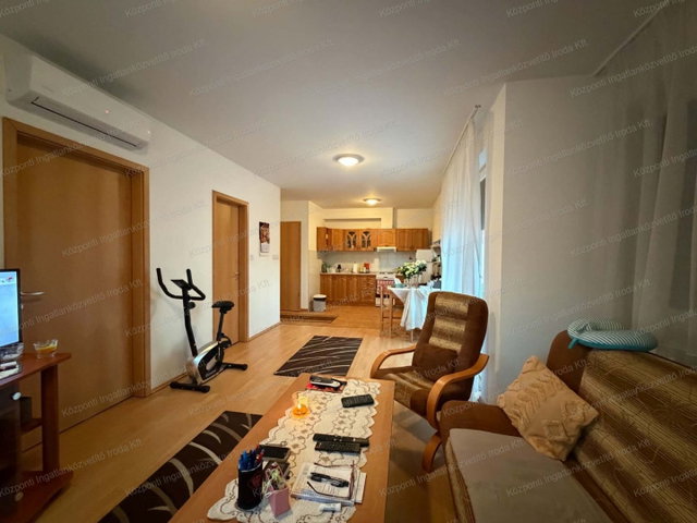 Kiadó téglalakás, albérlet, Tatán 220 E Ft / hó, 2 szobás