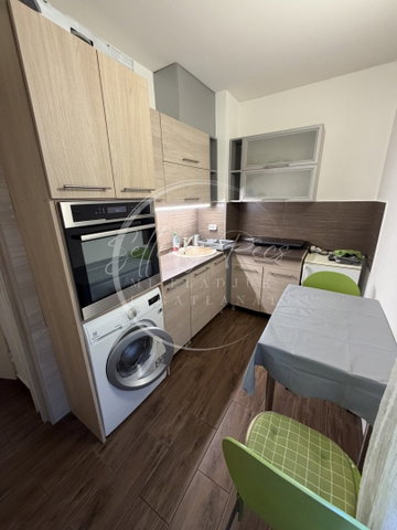 Eladó panellakás, Pécsett, Athinay utcában 0.17 M Ft, 2 szobás