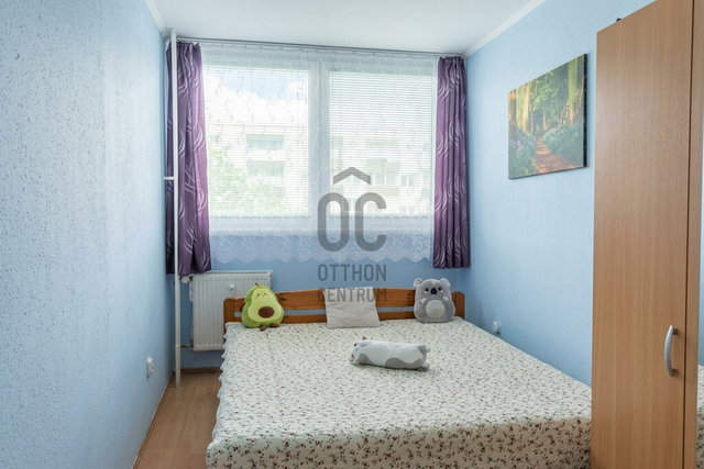 Eladó téglalakás, Budapesten, XVI. kerületben 74.9 M Ft