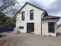 Eladó családi ház, Szegeden, Gerle utcában 165 M Ft, 4 szobás