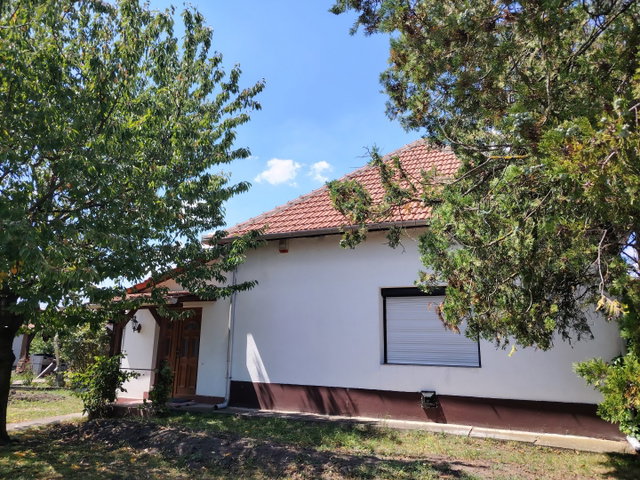 Eladó családi ház, Poroszlón, Hősök útján 47.19 M Ft