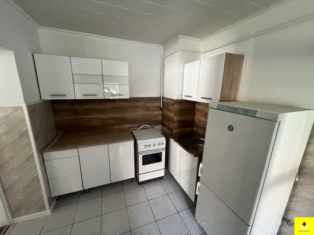 Eladó családi ház, Csepregen 47 M Ft, 4 szobás