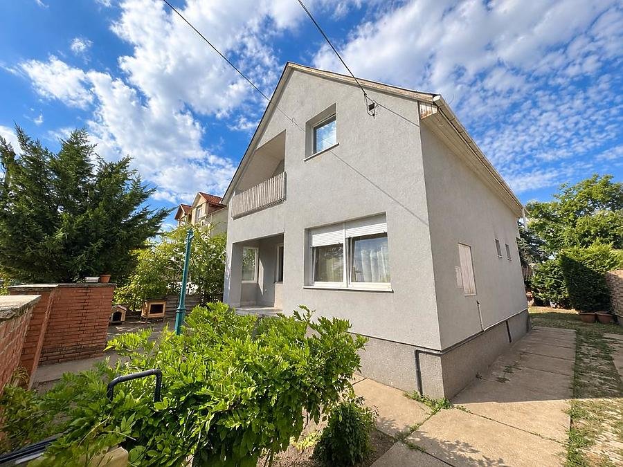 5 hálószoba · 110 m² · 135.900.000 Ft